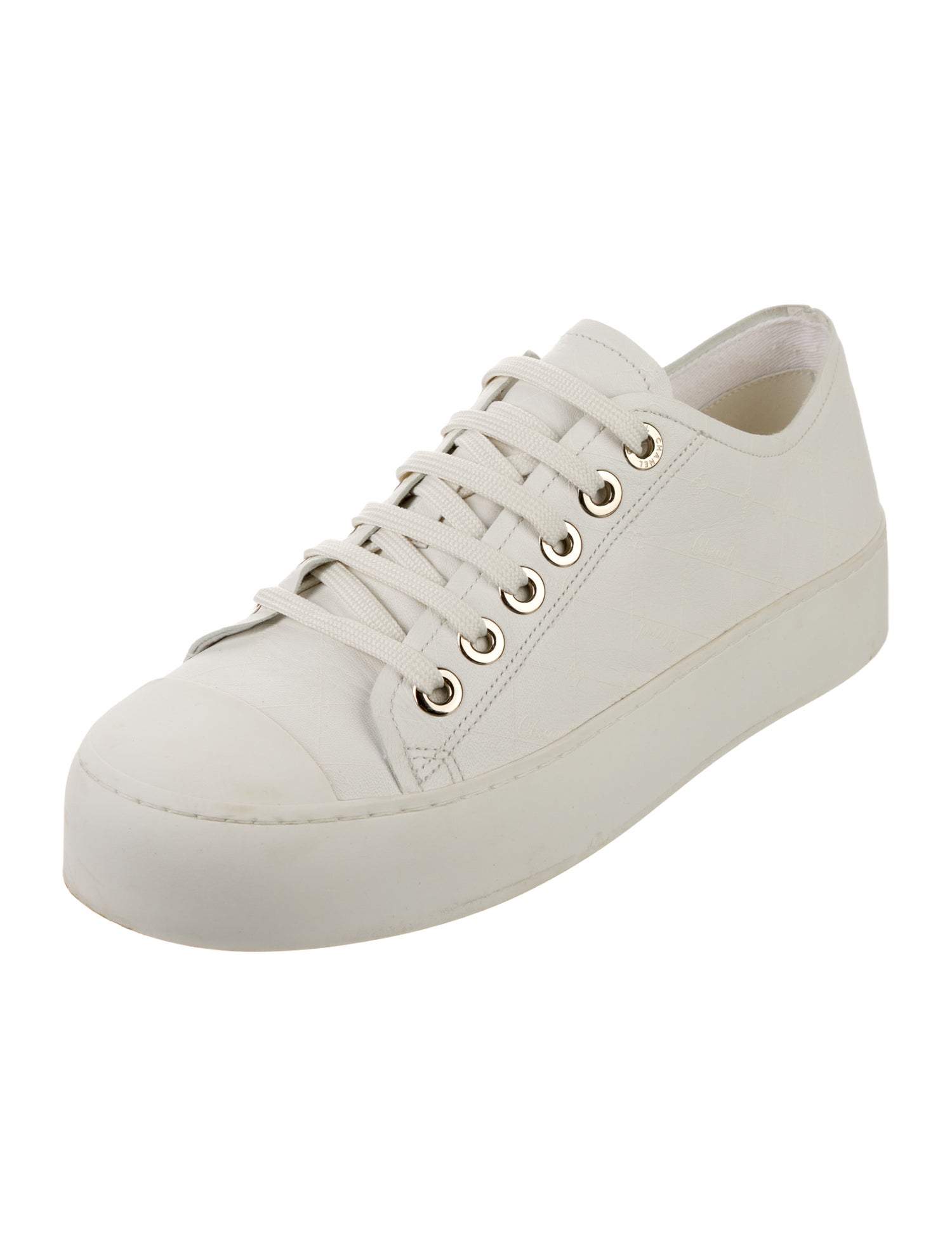 Chanel Interlocking CC Logo Leather Sneakers