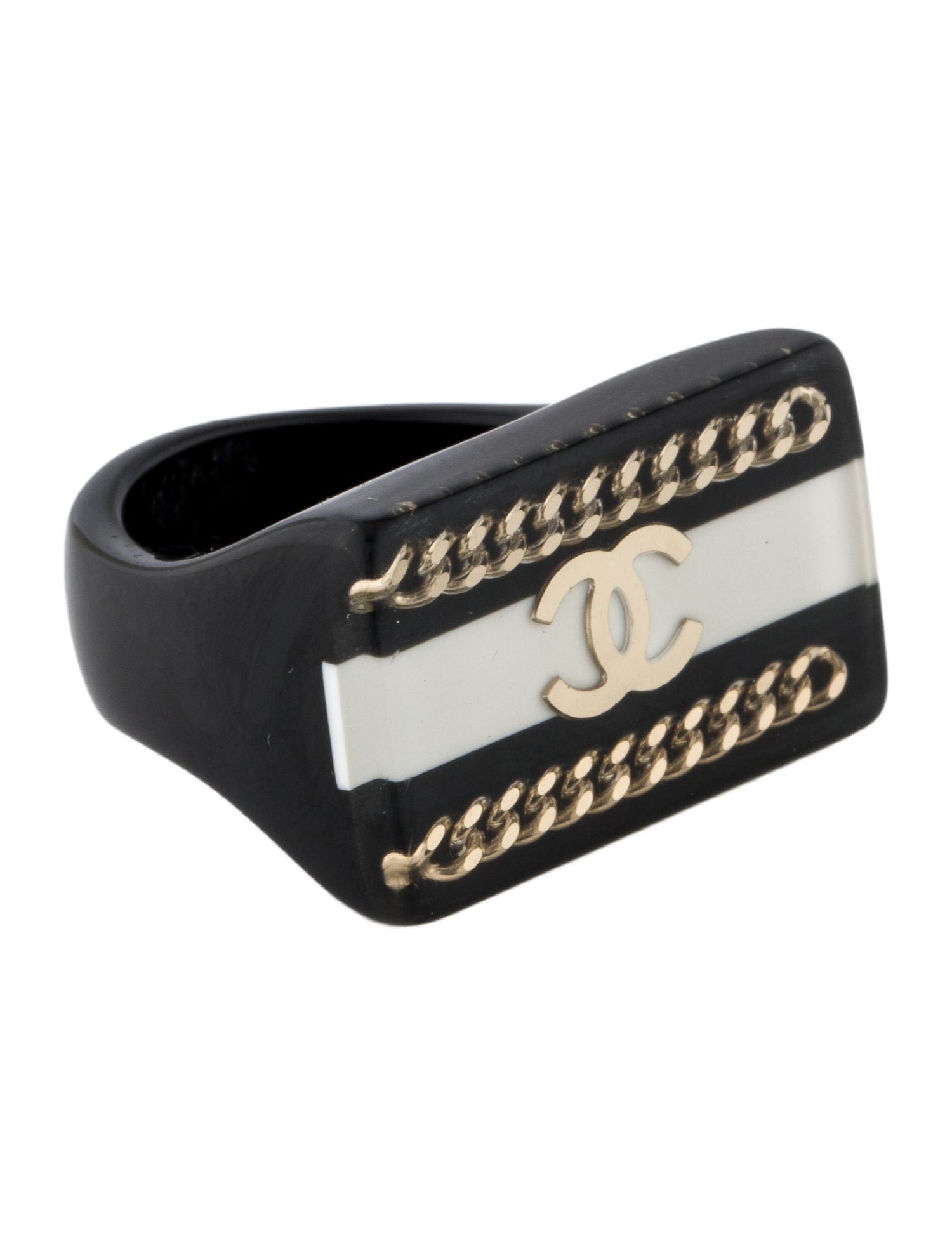 Chanel Resin CC Logo Chain Cocktail Ring