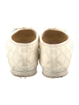 Chanel 2023 Interlocking CC Logo Ballet Flats