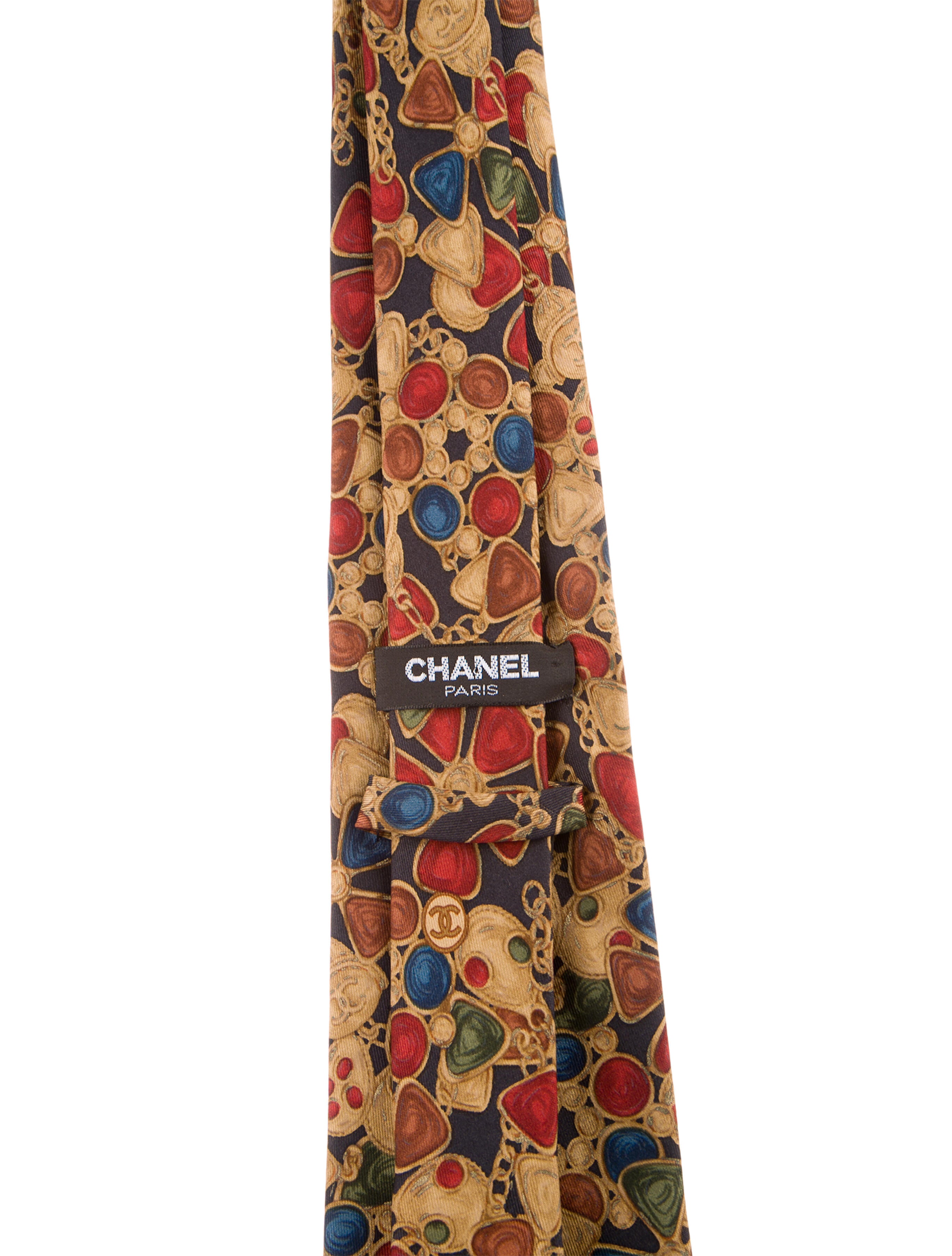 Chanel Vintage CC Tie