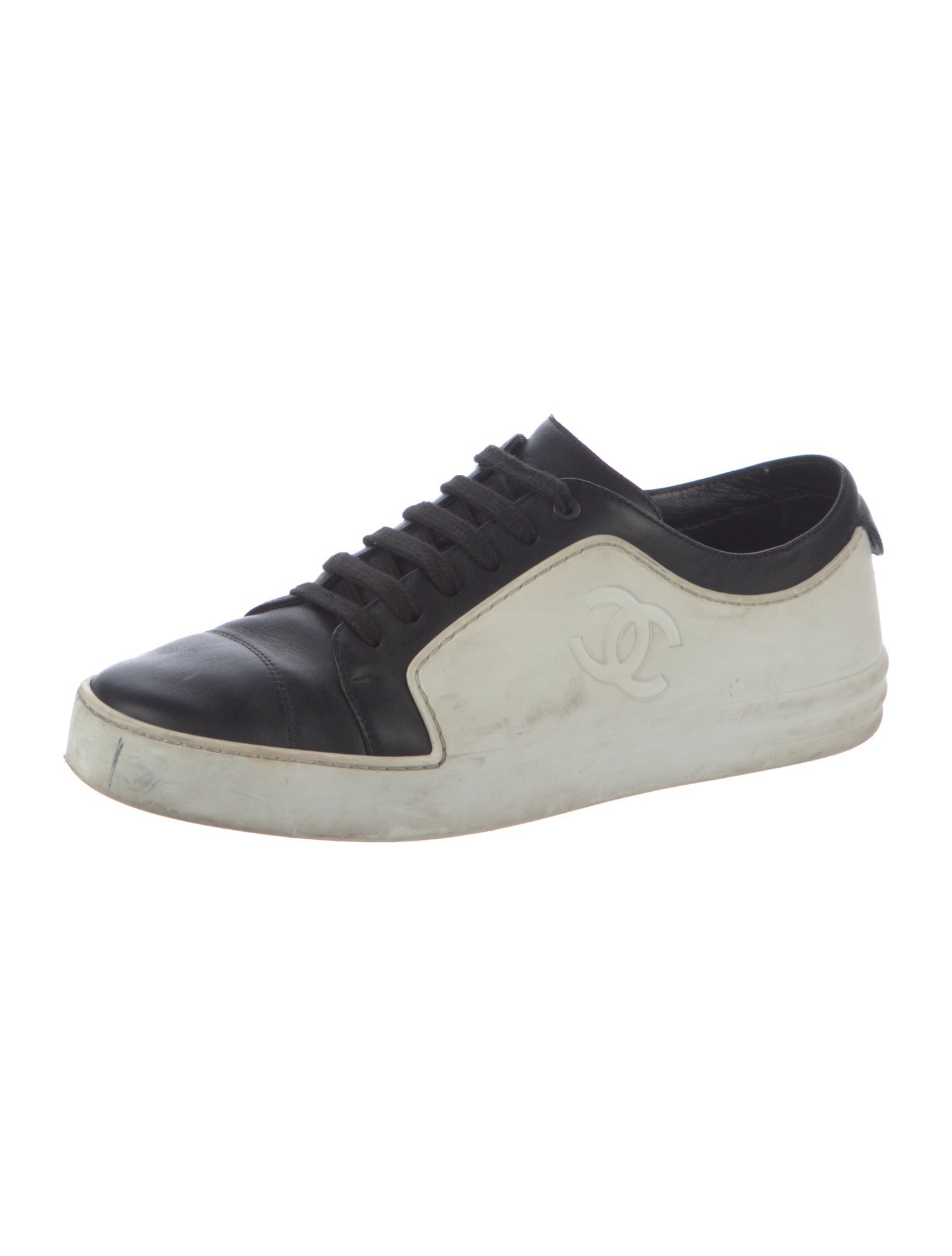 Chanel Interlocking CC Logo Leather Sneakers