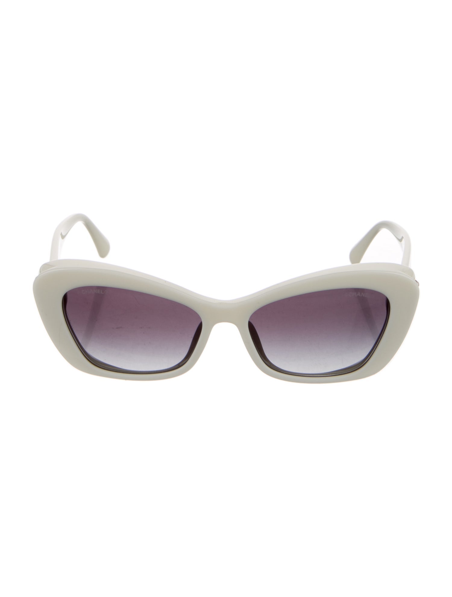 Chanel Interlocking CC Logo Cat-Eye Sunglasses