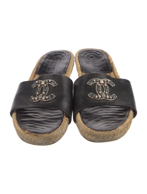 Chanel Interlocking CC Logo Leather Espadrilles