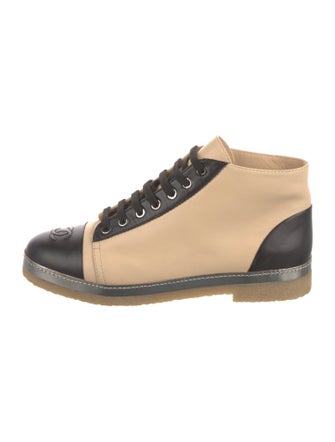 Chanel Interlocking CC Logo Leather Sneakers