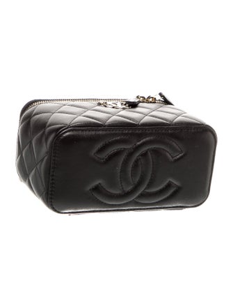 Chanel Pearl Top Handle Vanity Case