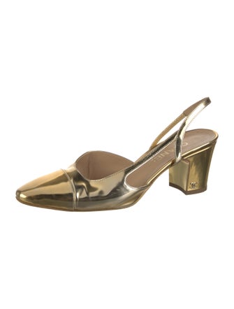 Chanel 2022 Interlocking CC Logo Slingback Pumps