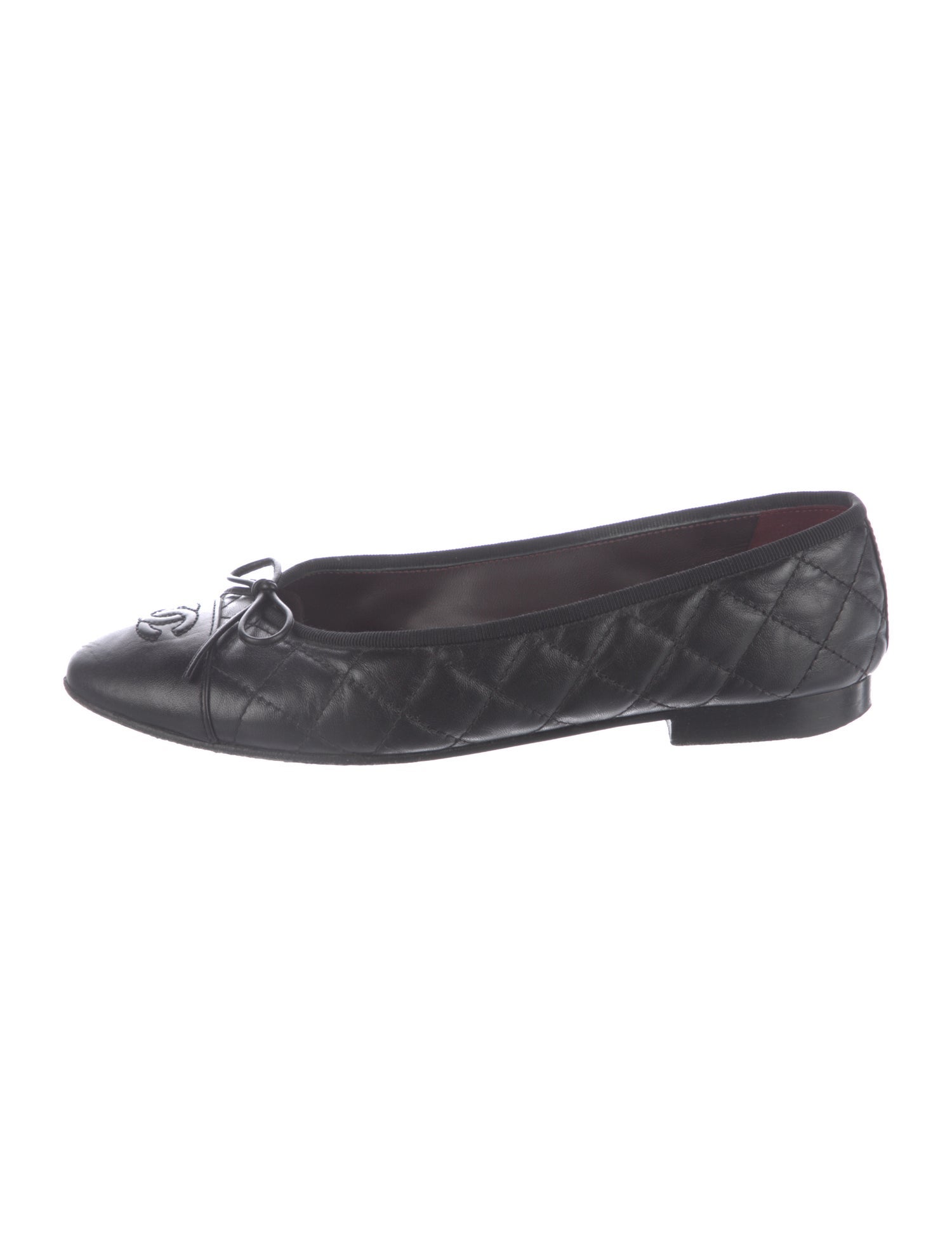 Chanel Interlocking CC Logo Leather Ballet Flats