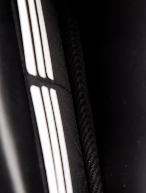 Chanel 2021 Trendy CC Wallet on Chain