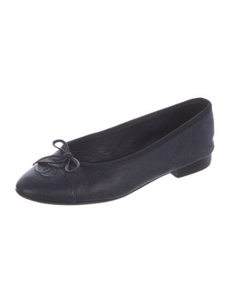 Chanel Interlocking CC Logo Leather Ballet Flats