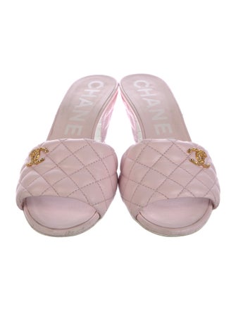 Chanel 2022 Interlocking CC Logo Slides