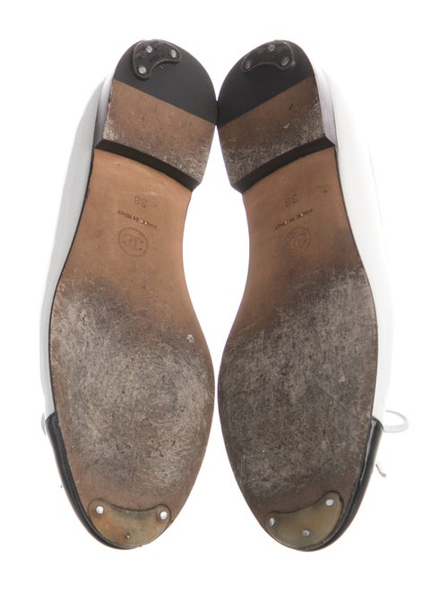 Chanel 2020 Interlocking CC Logo Flats