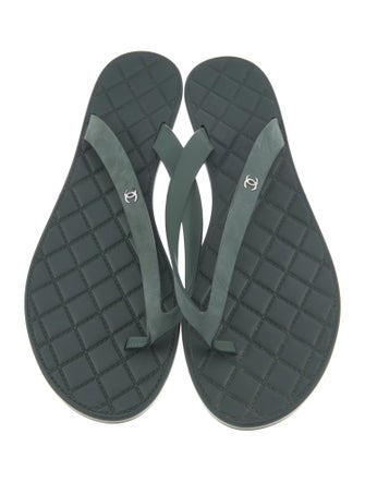 Chanel 2015 Interlocking CC Logo Flip Flops