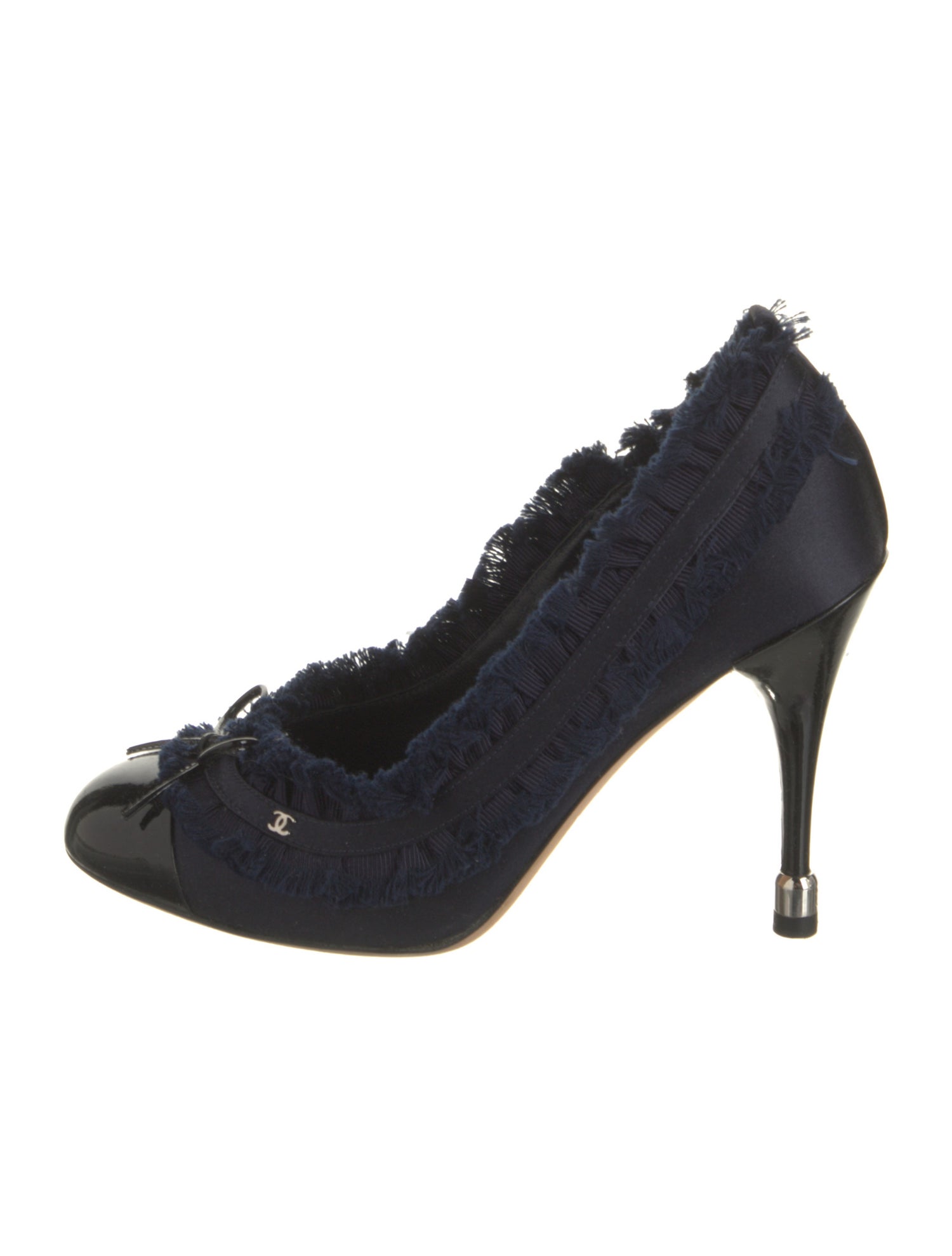 Chanel 2012 Interlocking CC Logo Pumps