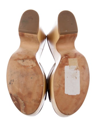 Chanel Interlocking CC Logo Leather Slides