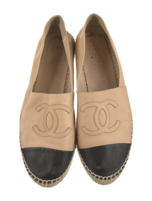 Chanel Interlocking CC Logo Leather Espadrilles