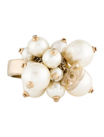 Chanel Faux Pearl Cluster CC Cocktail Ring
