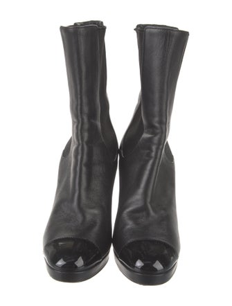 Chanel 2020 Interlocking CC Logo Chelsea Boots