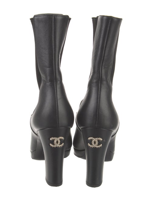 Chanel 2020 Interlocking CC Logo Chelsea Boots