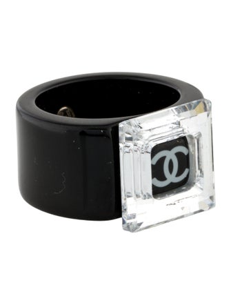 Chanel Strass & Resin CC Cocktail Ring