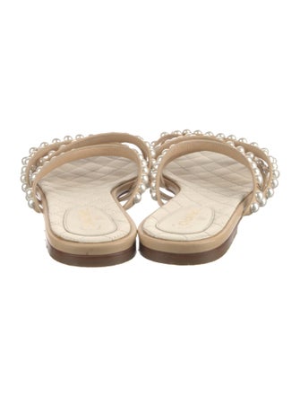 Chanel 2018 Interlocking CC Logo Slides