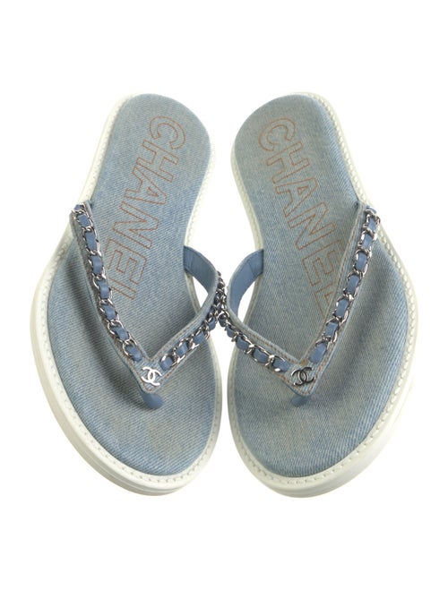 Chanel 2020 Interlocking CC Logo Flip Flops