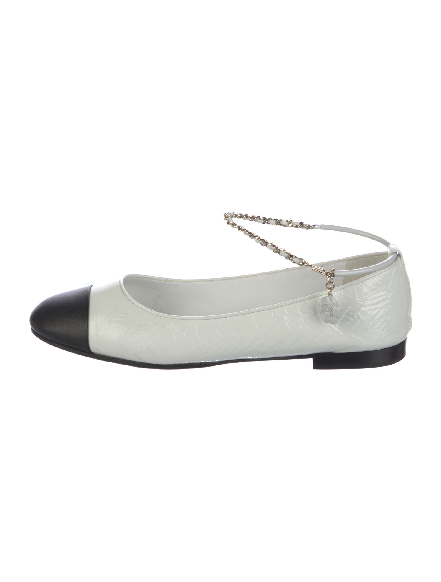 Chanel 2023 Interlocking CC Logo Flats