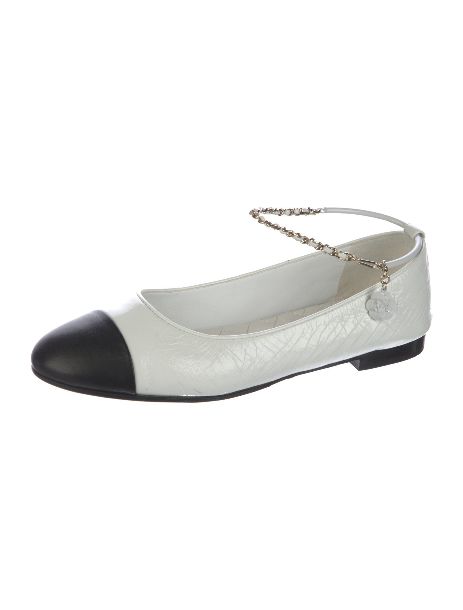 Chanel 2023 Interlocking CC Logo Flats