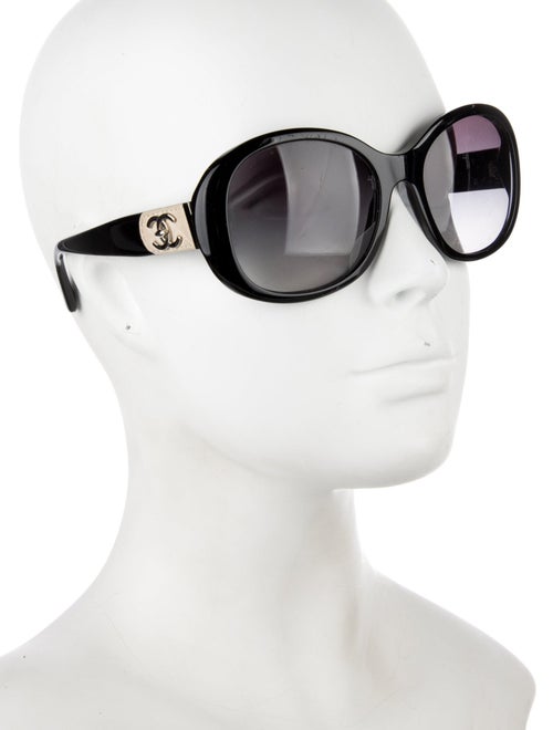Chanel Interlocking CC Logo Round Sunglasses