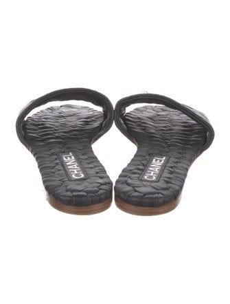 Chanel 2018 Interlocking CC Logo Slides