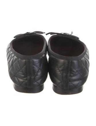Chanel Interlocking CC Logo Leather Ballet Flats