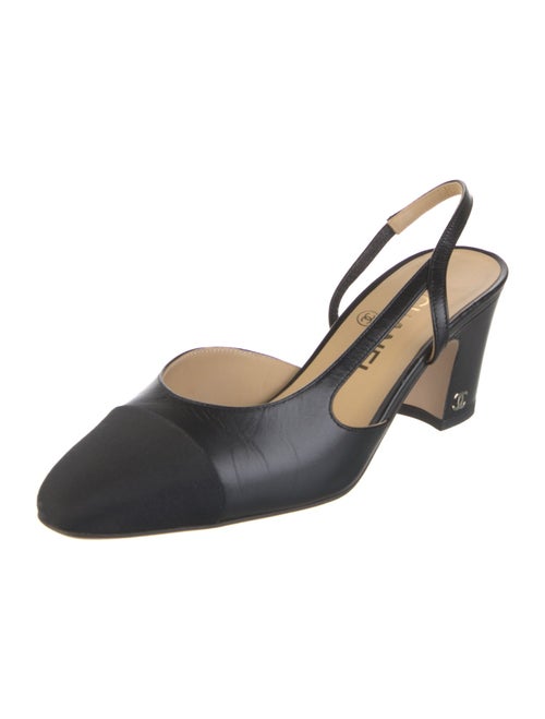 Chanel Interlocking CC Logo Leather Slingback Pumps