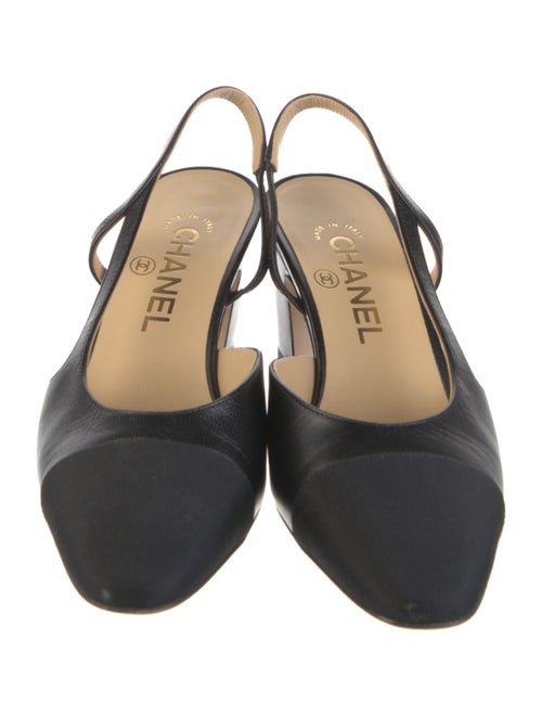 Chanel Interlocking CC Logo Leather Slingback Pumps