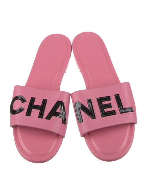 Chanel 2023 Leather Slides