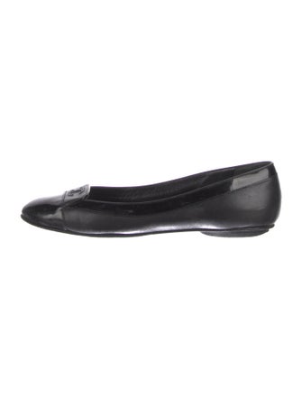Chanel Interlocking CC Logo Leather Flats
