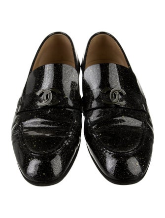 Chanel 2017 Interlocking CC Logo Loafers