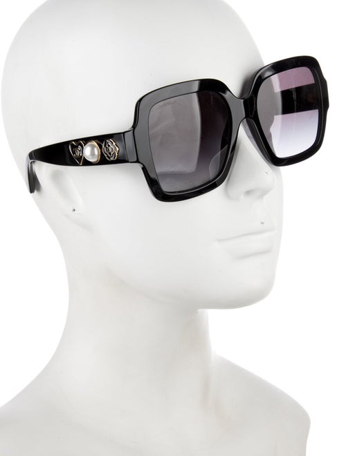 Chanel Interlocking CC Logo Square Sunglasses