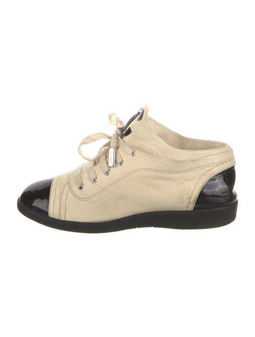 Chanel Interlocking CC Logo Leather Sneakers