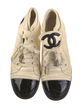 Chanel Interlocking CC Logo Leather Sneakers