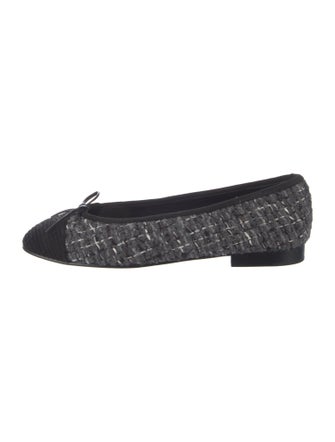 Chanel 2023 Interlocking CC Logo Ballet Flats