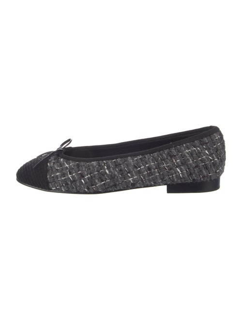 Chanel 2023 Interlocking CC Logo Ballet Flats