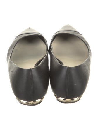 Chanel Interlocking CC Logo Leather Flats