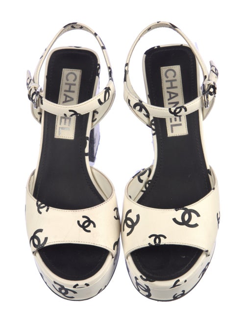 Chanel 2022 Interlocking CC Logo Slingback Sandals