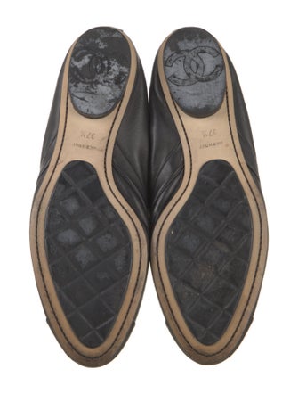 Chanel Interlocking CC Logo Leather Oxfords