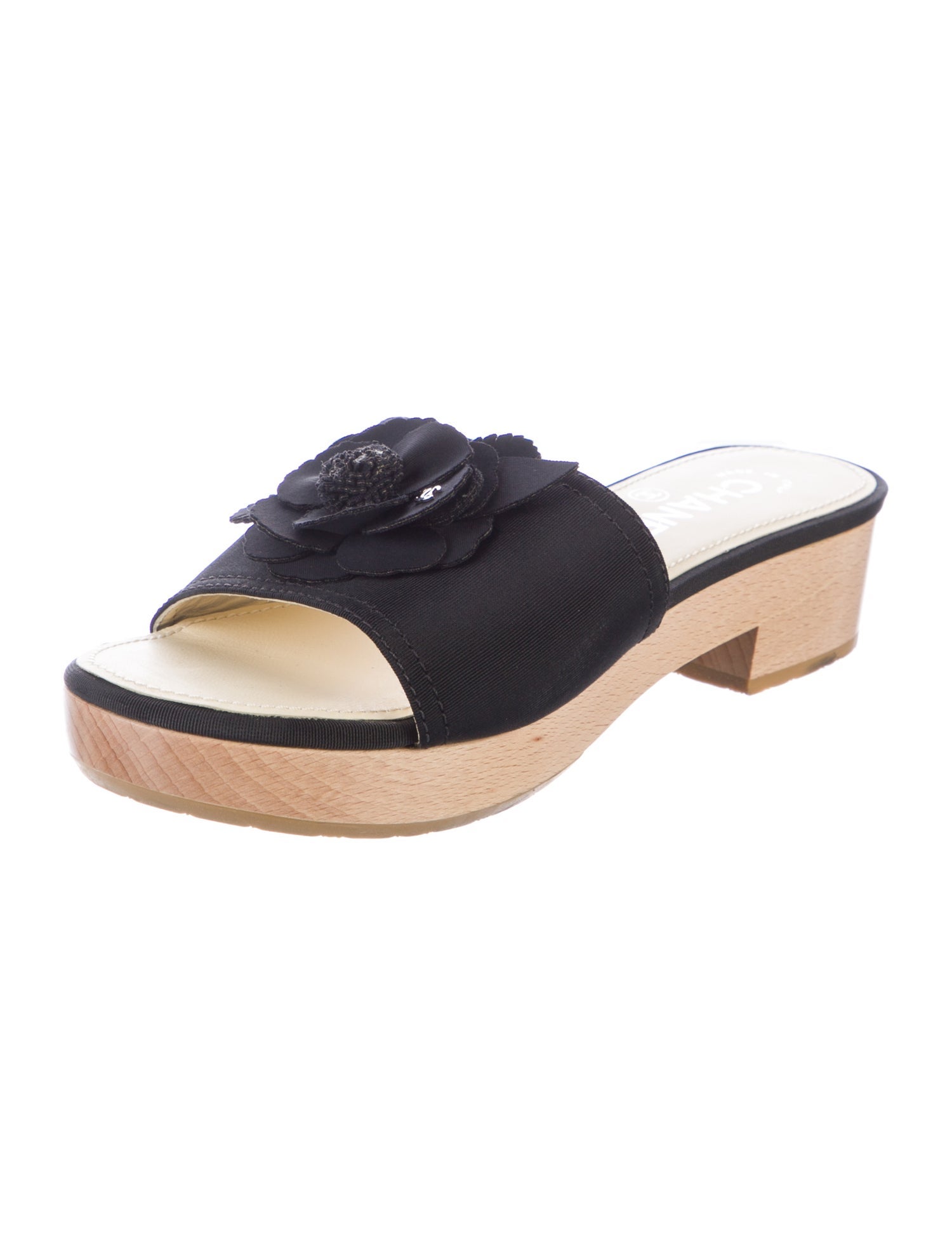 Chanel 2015 Interlocking CC Logo Slides