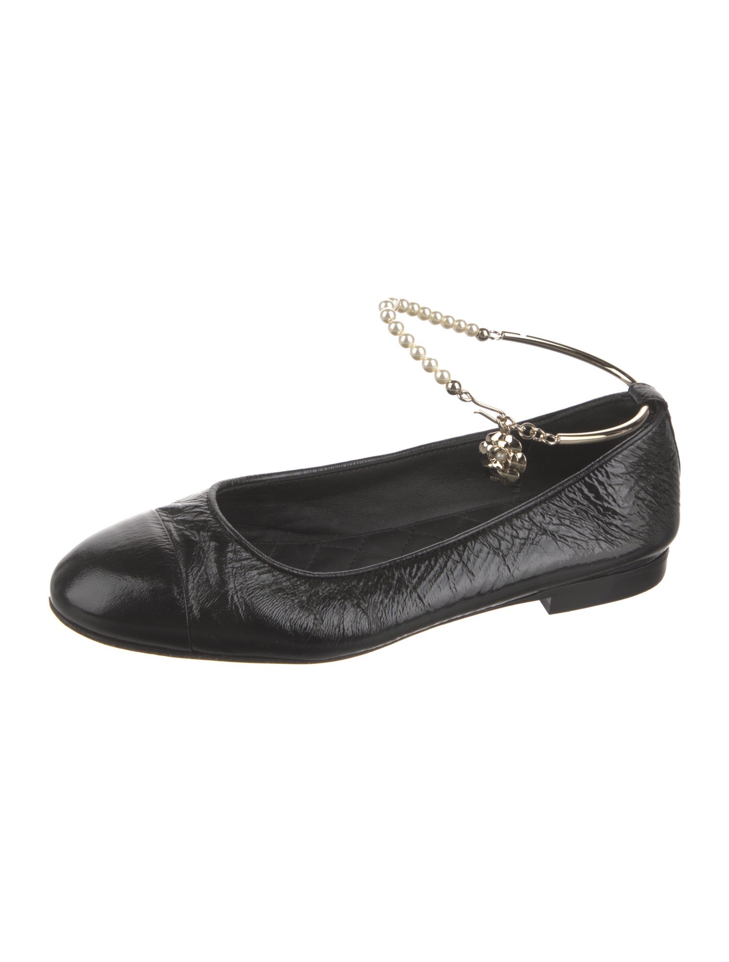 Chanel 2022 Interlocking CC Logo Ballet Flats
