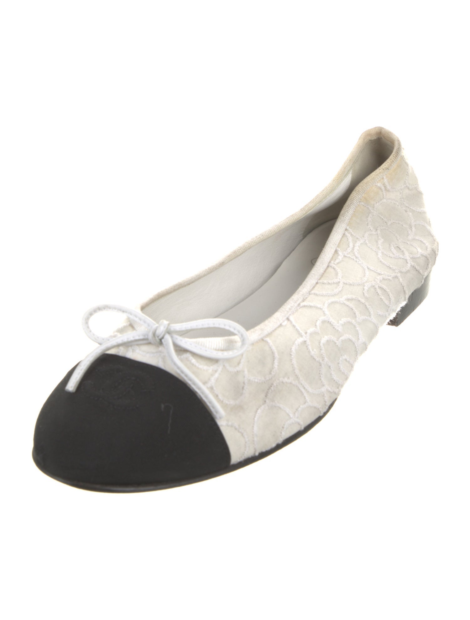 Chanel Interlocking CC Logo Bow Accents Ballet Flats