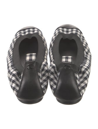 Chanel 2011 Interlocking CC Logo Ballet Flats