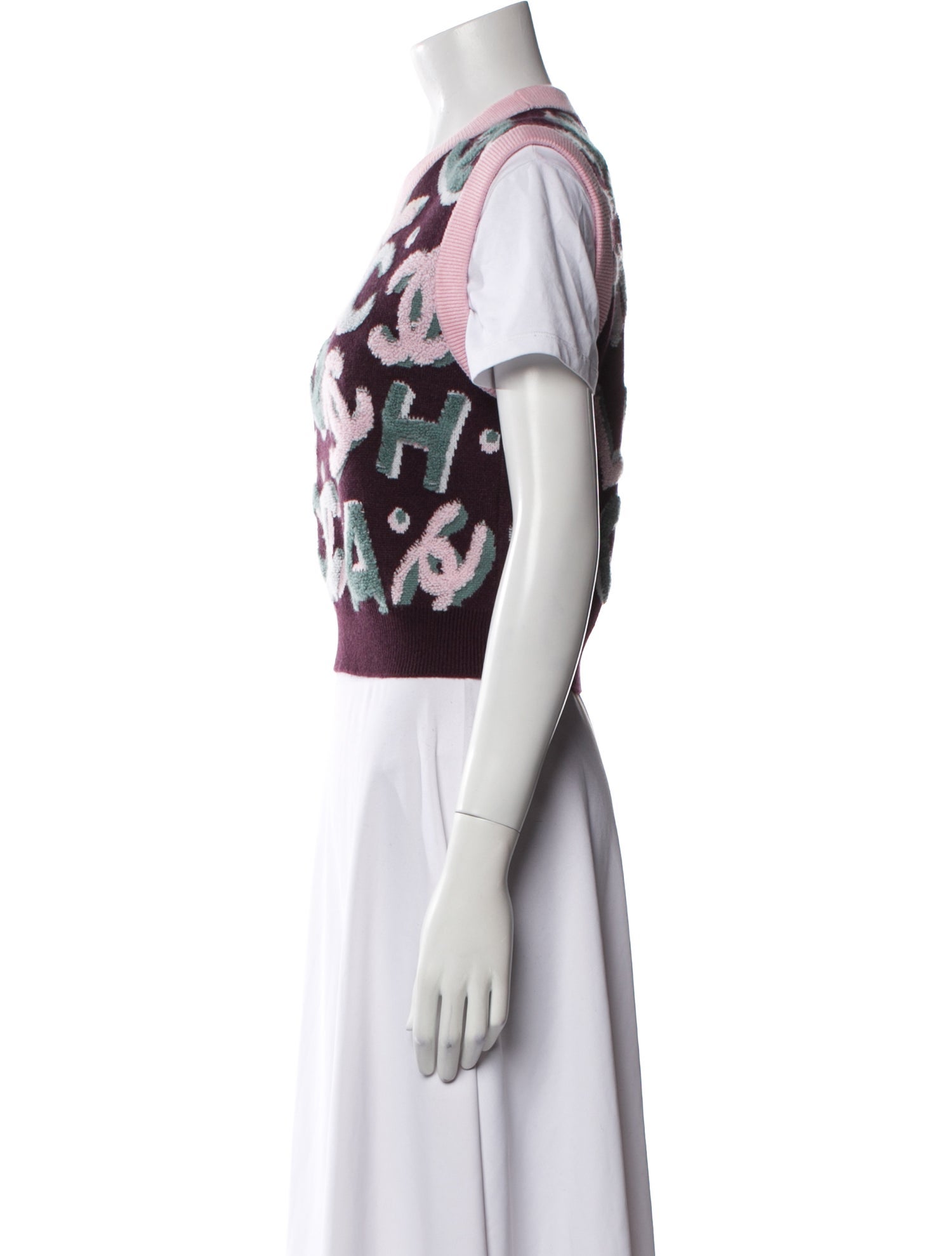 Chanel 2022 Coco Neige Sweater