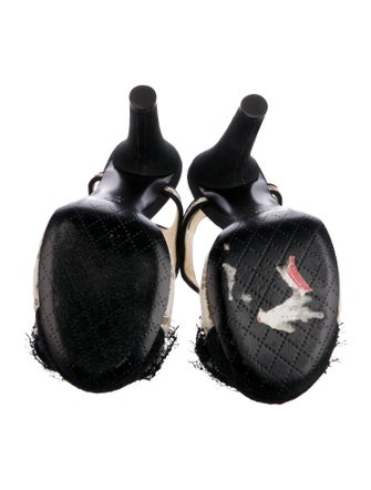 Chanel 2016 Interlocking CC Logo T-Strap Pumps