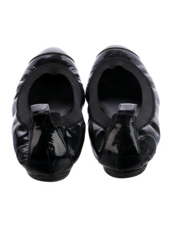 Chanel Interlocking CC Logo Patent Leather Ballet Flats